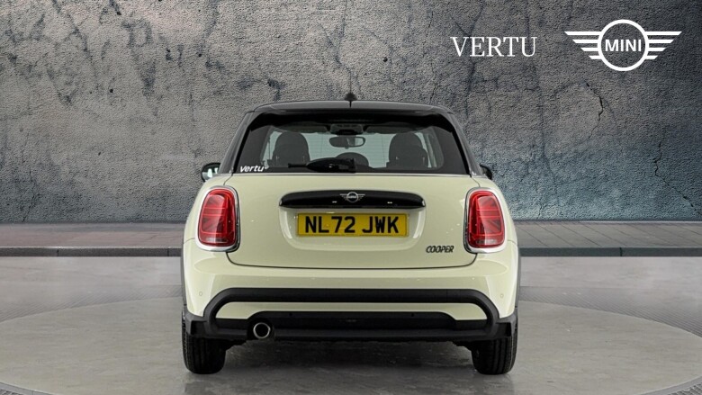 MINI Hatchback 1.5 Cooper Classic II 5dr Petrol Hatchback